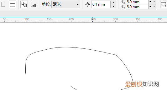 CDR如何闭合路径，cdr该怎样才能将两条线进行闭合