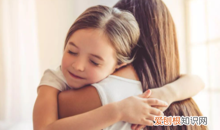 学前班主要学什么知识，上学前班的小孩可以学一些小学的知识吗
