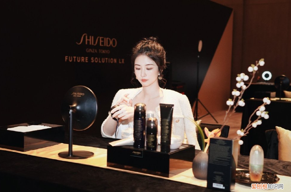 艾诗可因洗面奶怎么样？