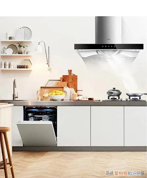 方太吸油烟机侧吸好还是直吸好