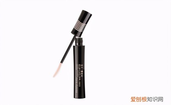 美宝莲的睫毛膏好用吗
