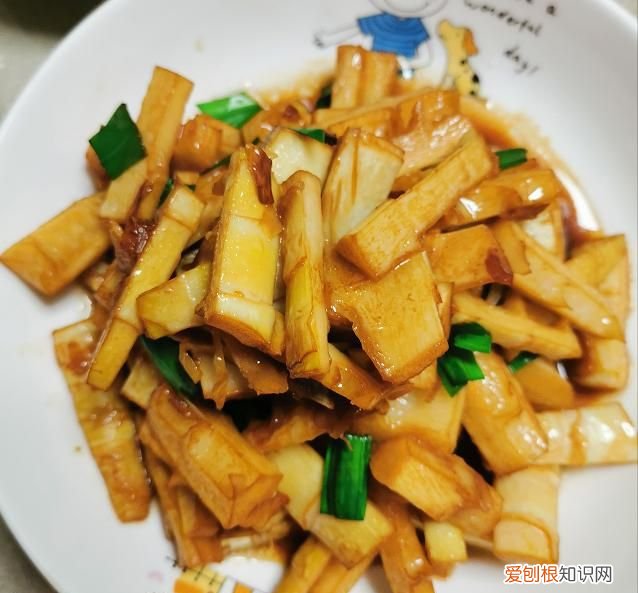 油焖笋要焯水