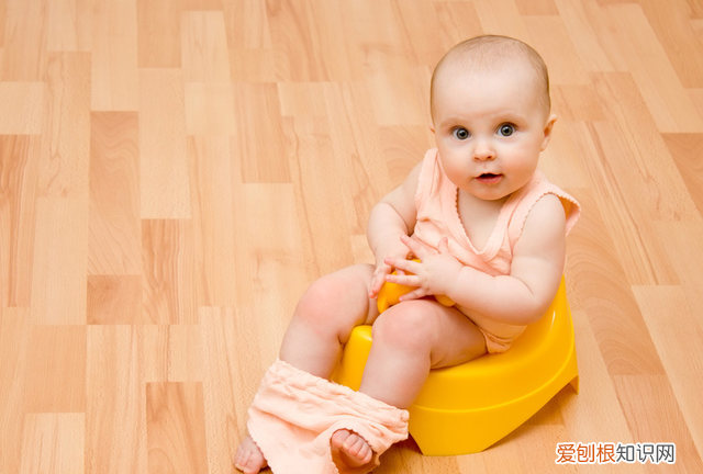 宝宝拉绿便的原因及解决方法,七个月宝宝大便是绿的什么原因