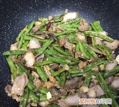高级厨师教你做好吃的干煸豆角! 秘诀在这里!