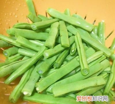高级厨师教你做好吃的干煸豆角! 秘诀在这里!