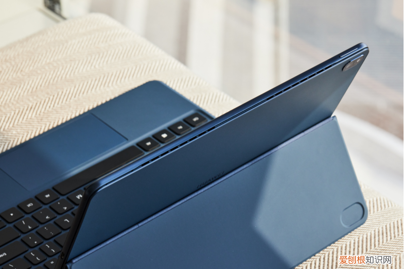 手提电脑与平板电脑哪个好