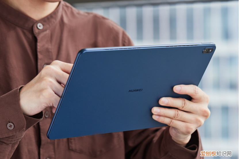 手提电脑与平板电脑哪个好