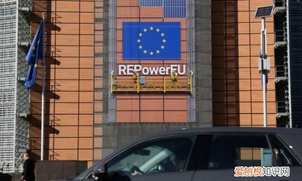 巴黎警方已逮捕4名袭击者 欧盟总部附近发生持刀袭击事件