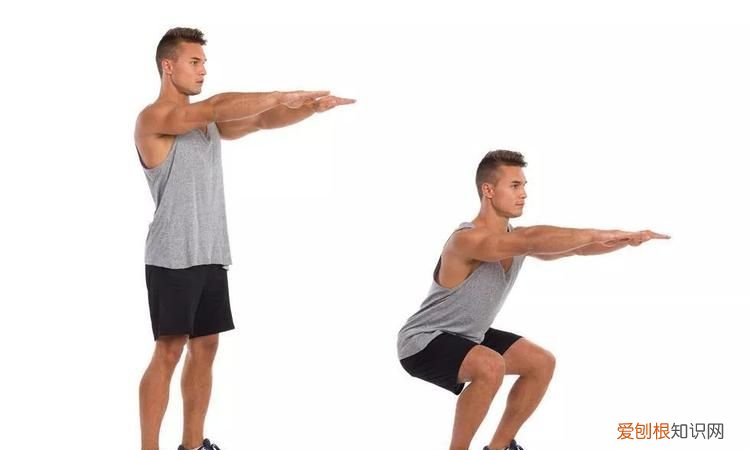 自重深蹲训练怎么做，深蹲训练方法多少一组