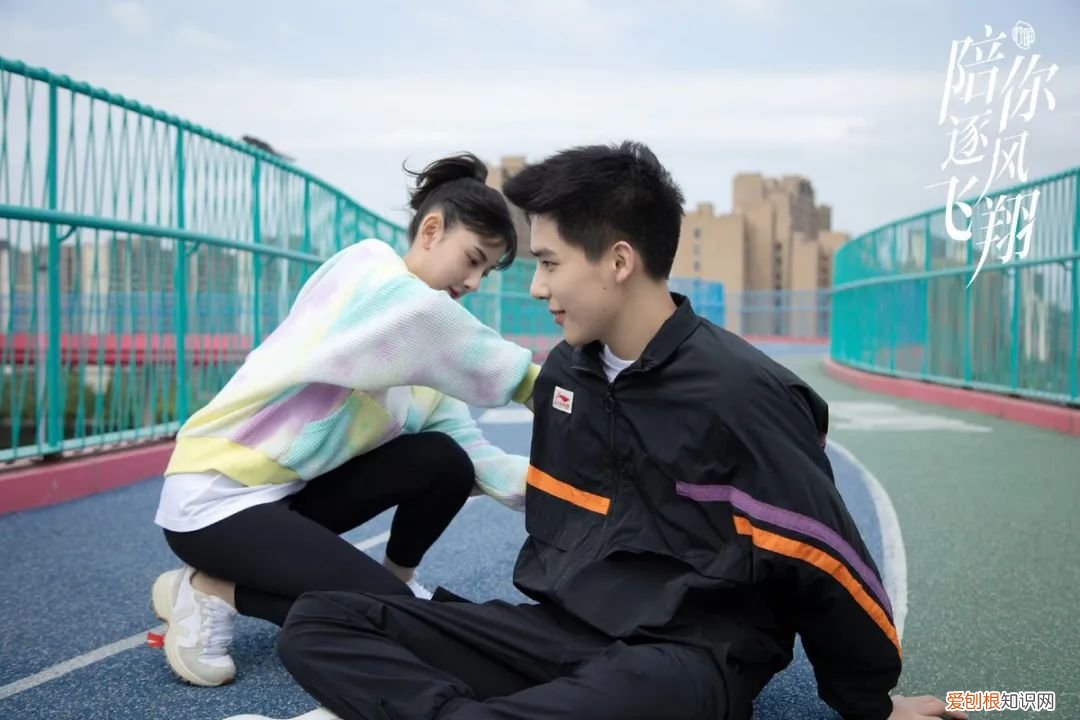 情侣卫衣推荐哪个品牌好