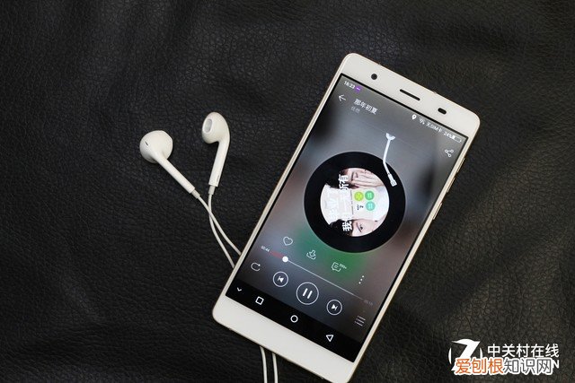 酷比魔方iplay40怎么样