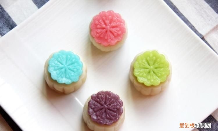 君之冰皮月饼的做法及配方,传统月饼和冰皮月饼的做法