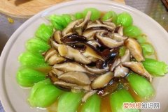 香菇油菜怎么做，白香菇油菜怎么炒好吃