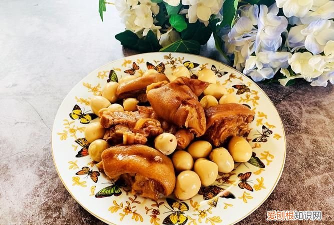 猪蛋的做法,花生肉沫蒸蛋的做法