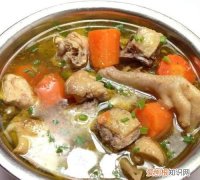 适合煲汤的有哪几种鸡，打鸡煲汤放哪种材料最好