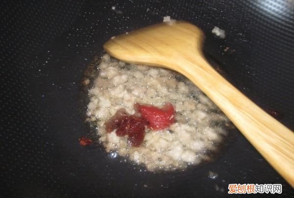 粉条汤的做法，酸菜粉条汤怎么做家常做法