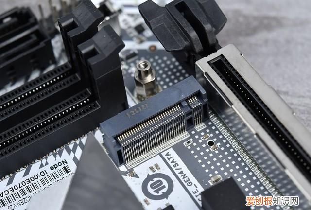 cvn b560m gaming測(cè)評(píng) 七彩虹b560m主板說明書