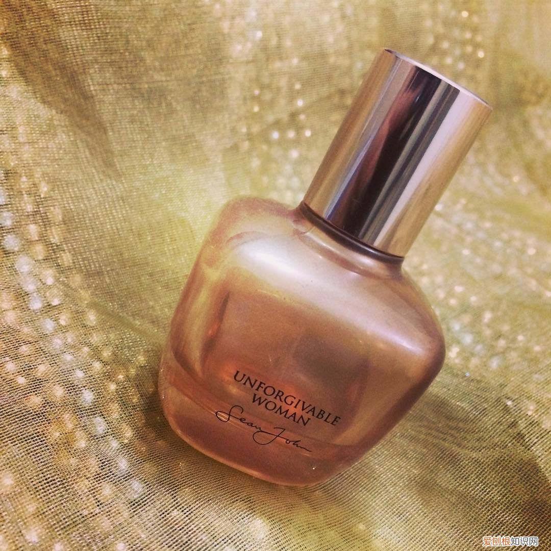 ck香水女士最受欢迎款哪款最好闻