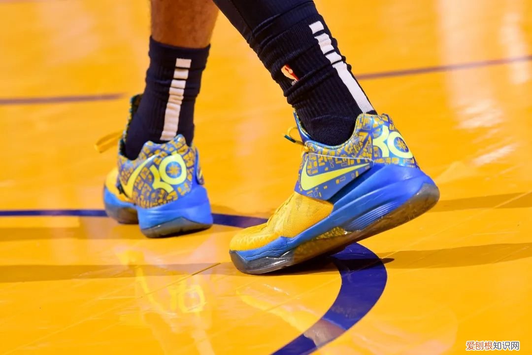 耐克杜兰特篮球鞋测评