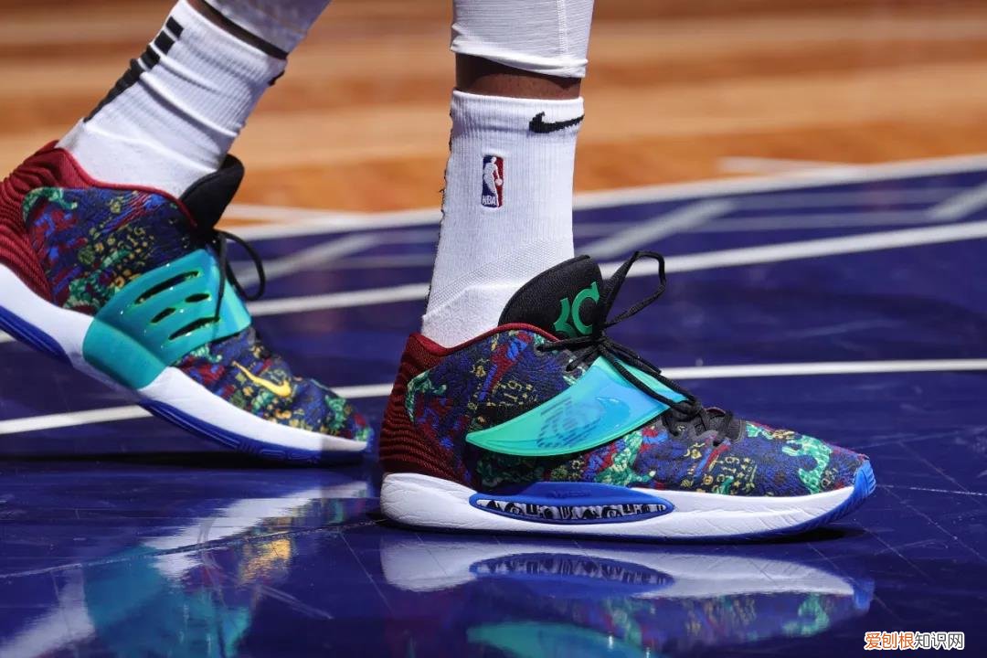 耐克杜兰特篮球鞋测评