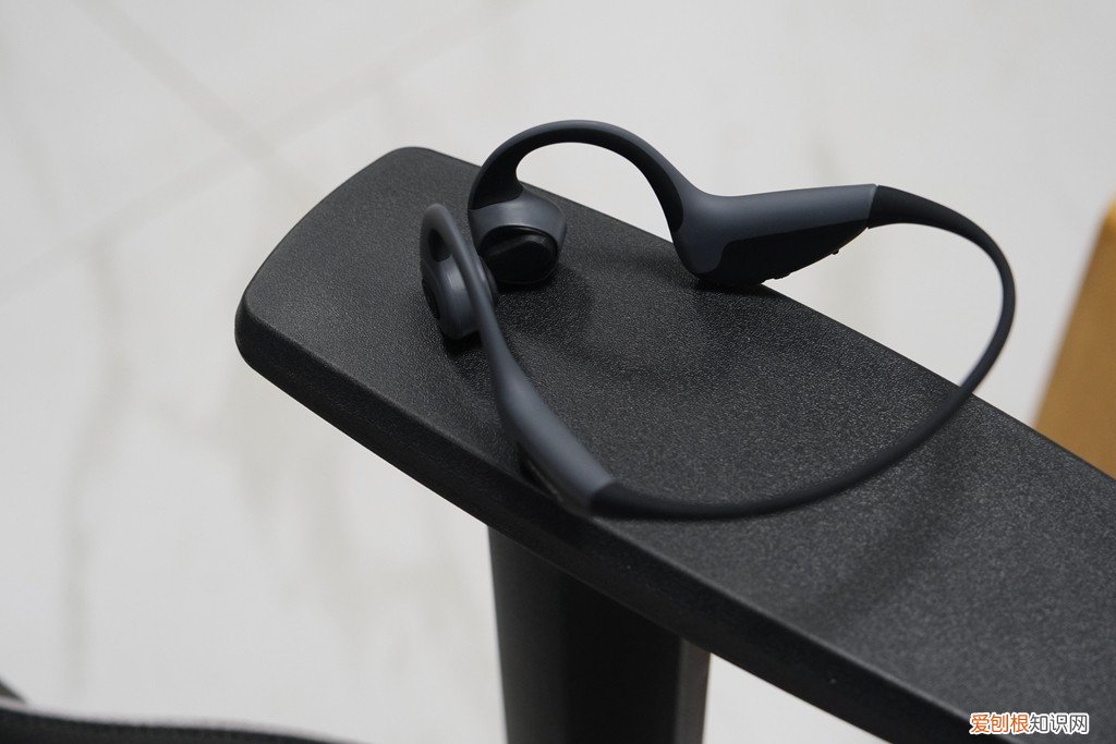 后挂式耳机好不好？推荐一款独具一格的耳机