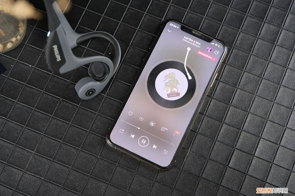 后挂式耳机好不好？推荐一款独具一格的耳机