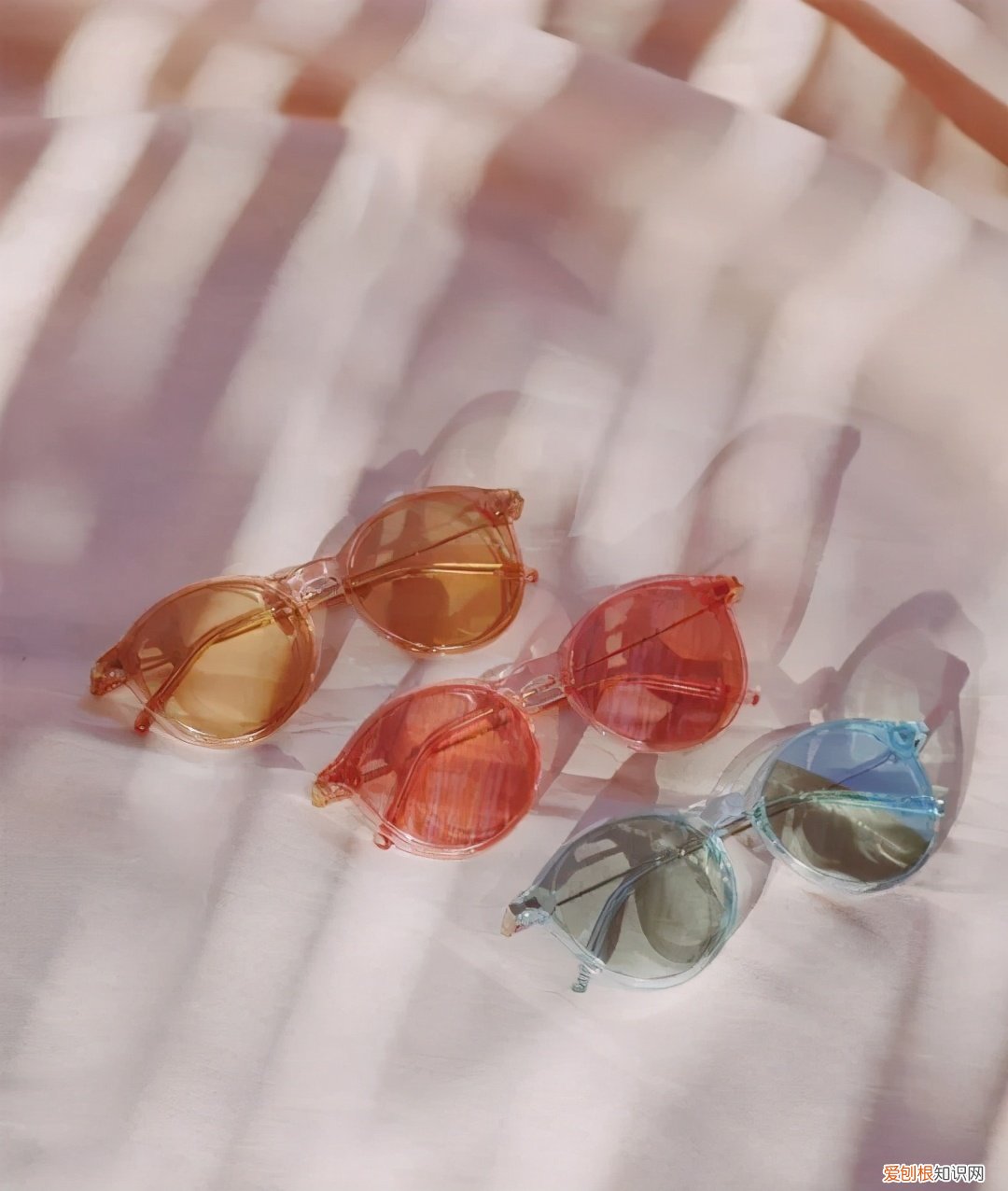 雷朋墨镜是什么档次怎么看真假