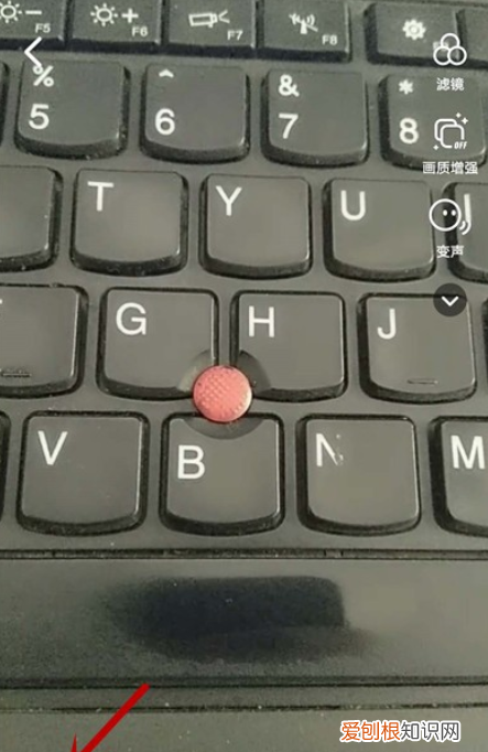 抖音怎么做文字跳动，抖音里面那种会动的文字怎么弄