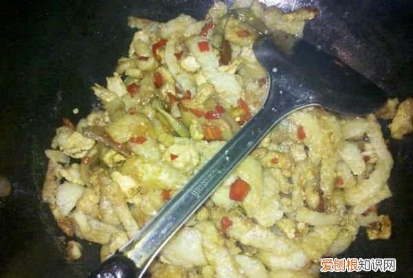 如何做泡椒猪皮,怎样做泡椒猪皮的制作方法窍门