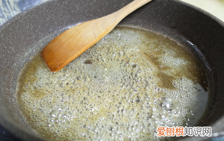 糖核桃仁的做法,核桃仁白糖的做法