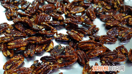 糖核桃仁的做法,核桃仁白糖的做法