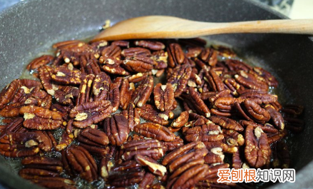 糖核桃仁的做法,核桃仁白糖的做法