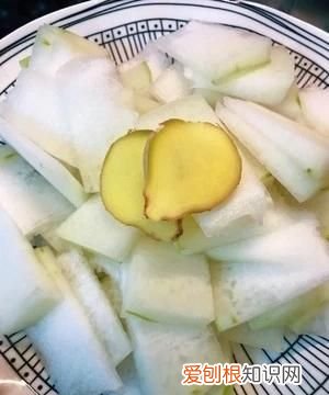 炒冬瓜怎么做好吃，冬瓜要配什么炒好吃