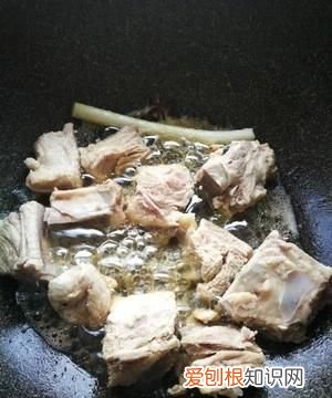 炒冬瓜怎么做好吃，冬瓜要配什么炒好吃