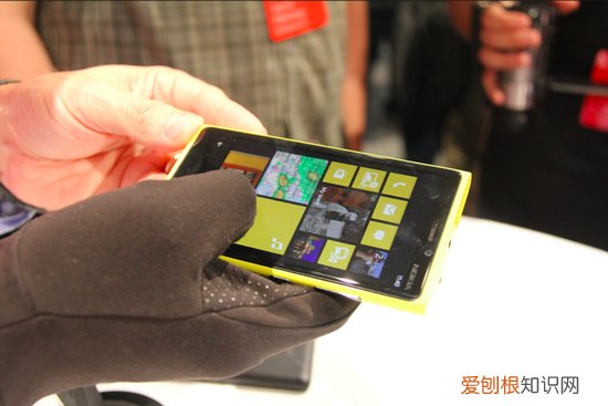 诺基亚lumia920多少钱