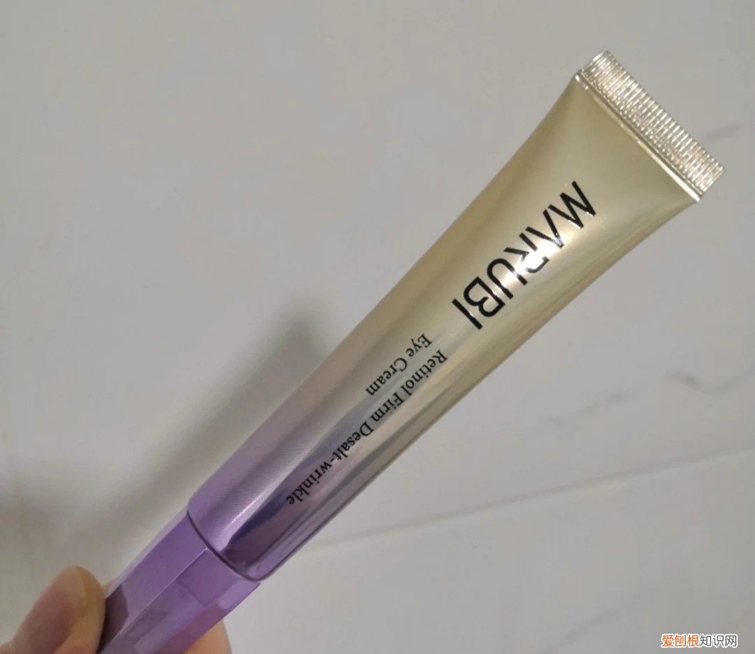 珀莱雅眼霜哪款最好用，贵不代表一切