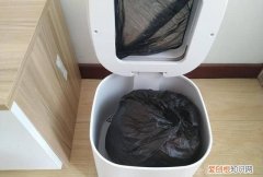 智能垃圾桶怎么换袋子，带圈垃圾桶怎么套内袋