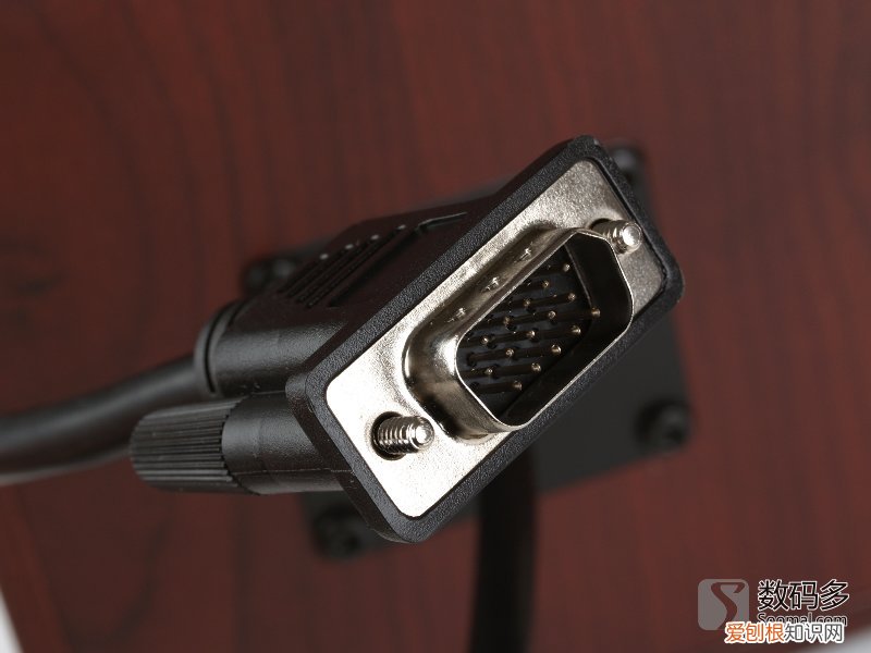 漫步者s2000mkiii和惠威m200mkiii 如何选择？有源音箱测评报告 对比