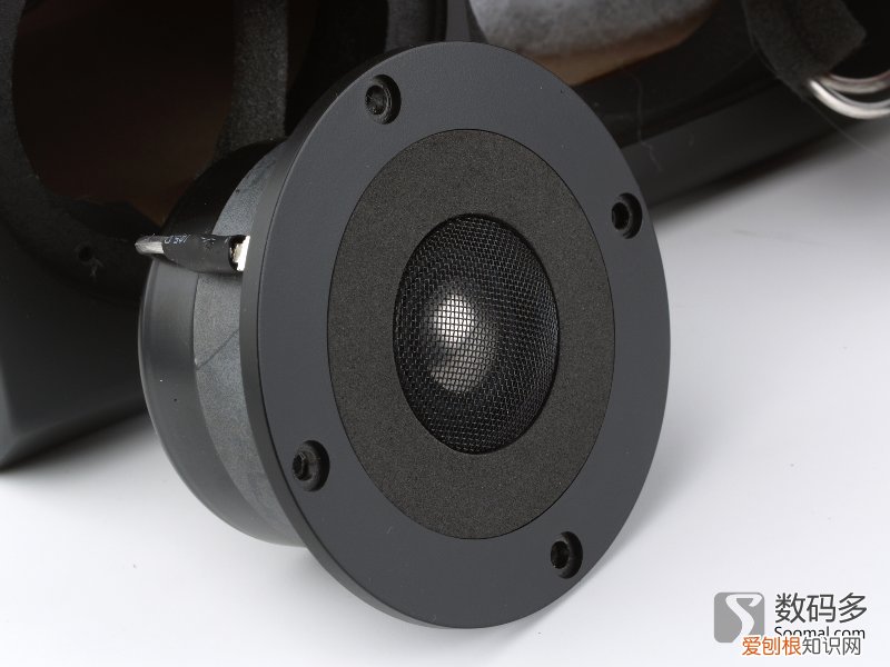 漫步者s2000mkiii和惠威m200mkiii 如何选择？有源音箱测评报告 对比