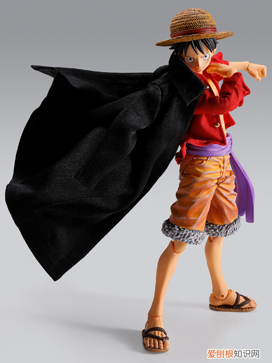 海贼王玩具吧，万代退推出全新路飞手办！国内售价仅600元起