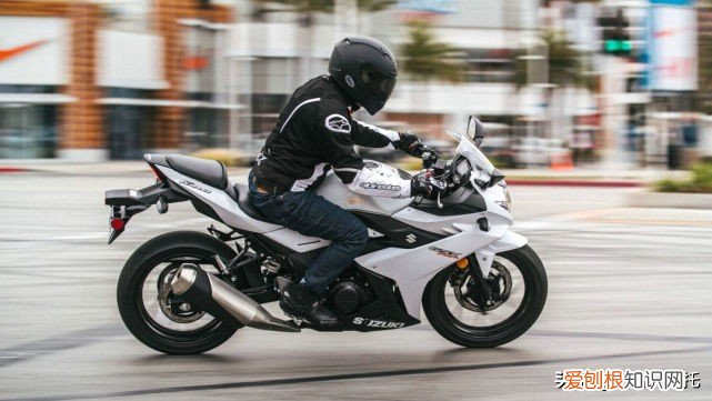 铃木gsx250r价格是多少钱？不改款为什么还有这么多人喜欢？