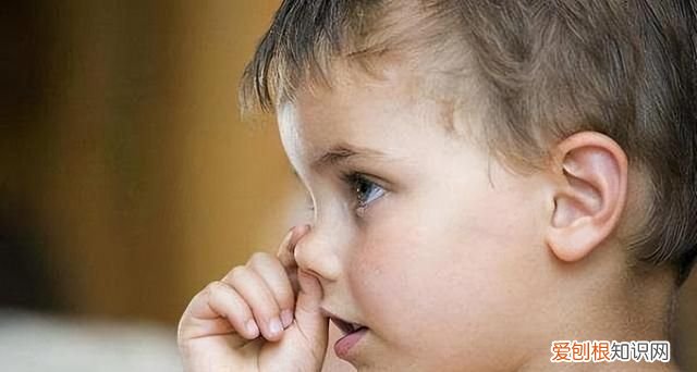 塌鼻子鼻孔大怎么做好看