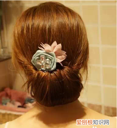 女生怎么扎辫子好看六,学生头怎么扎辫子漂亮又简单