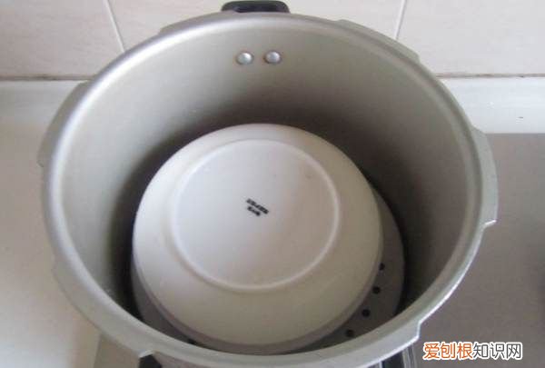 做扣肉的教程视频，扣肉的做法 最正宗的做法