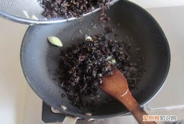 做扣肉的教程视频，扣肉的做法 最正宗的做法