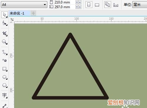 cdr该咋滴才能画三角形，coreldraw怎么绘制三角形