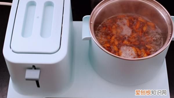 炒蚕蛹怎么做,炒蚕蛹怎样做