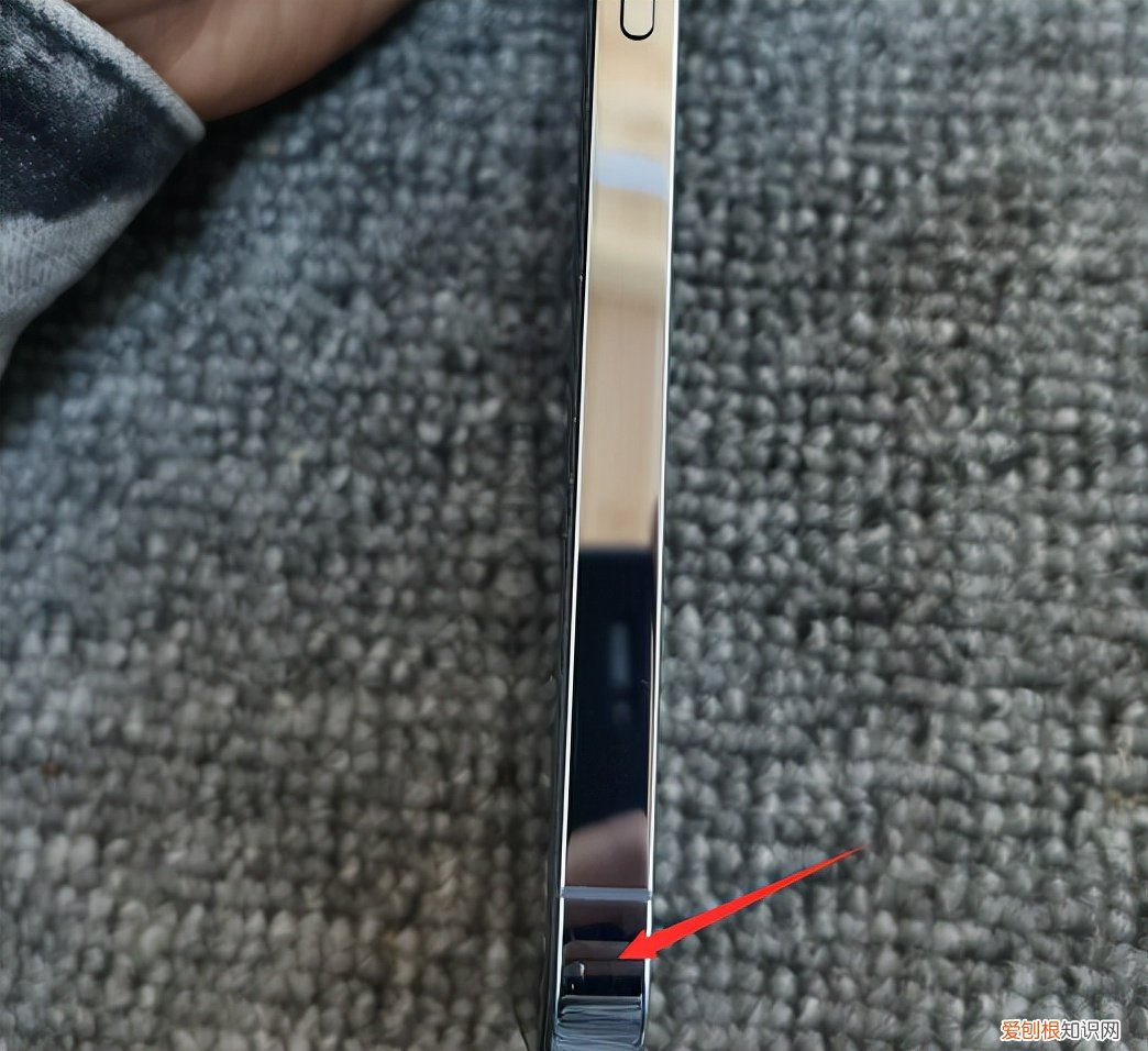 iphone外壳修复官方什么价?边框被可坏了怎么处理?