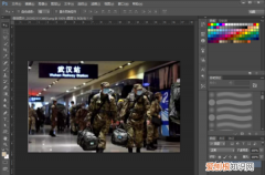 ps要怎样才可以贴图，怎么用ps做瓷砖贴图就是带缝的那种效果