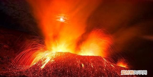 黄石公园在美国的哪个州，美国黄石公园火山爆发是什么时候